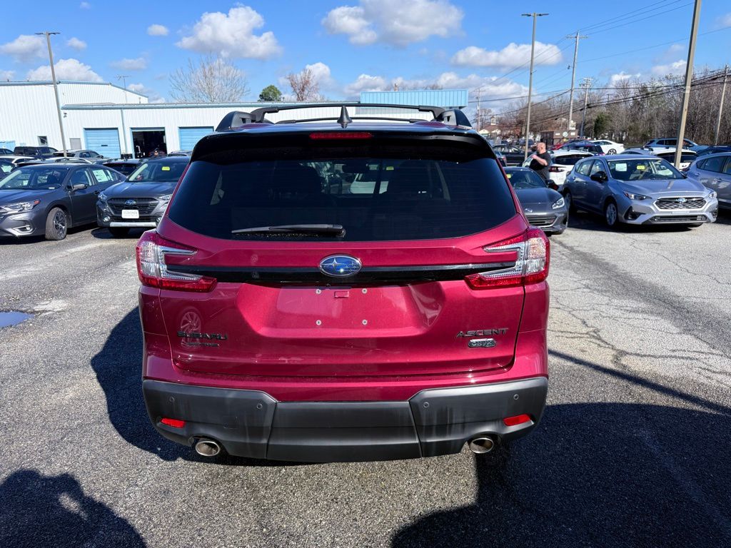 2023 Subaru Ascent Onyx Edition photo 2