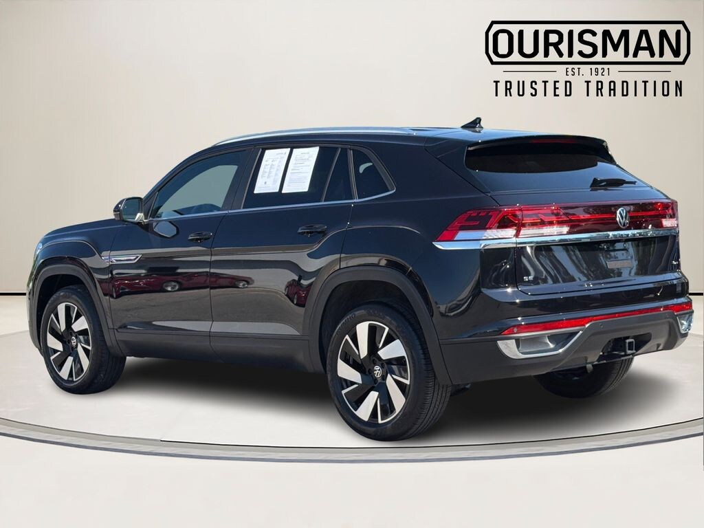 Used 2025 Volkswagen Atlas Cross Sport 2.0T SE w/Technology SUV