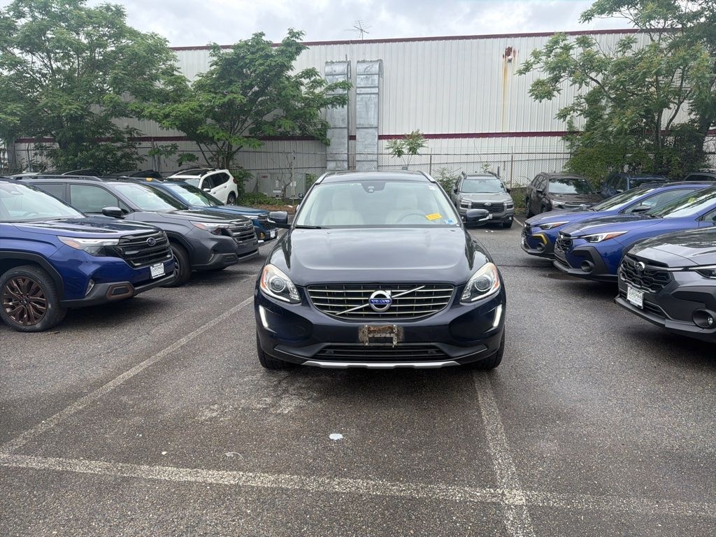 Used 2017 Volvo XC60 T6 Inscription SUV