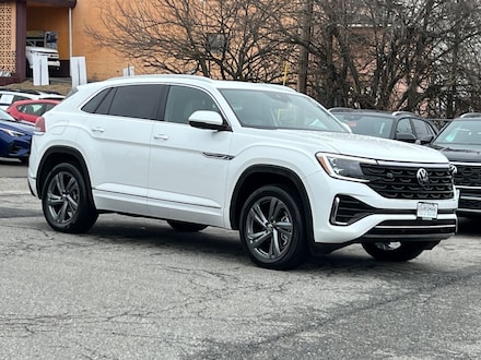 2024 Volkswagen Atlas Cross Sport 2.0T SEL R-Line SUV