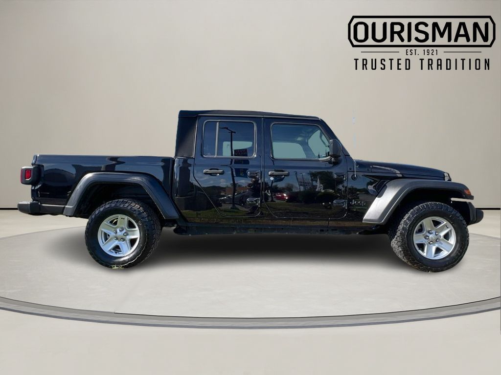 2020 Jeep Gladiator Sport photo 4