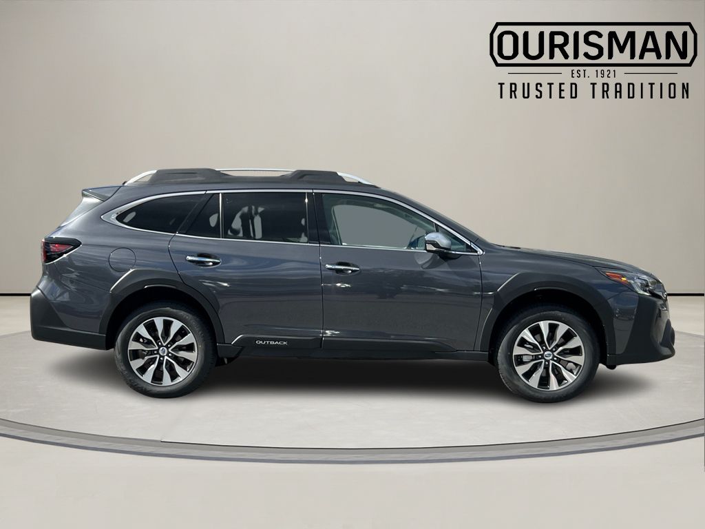 2025 Subaru Outback Touring photo 2