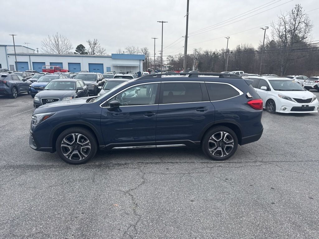 Used 2024 Subaru Ascent Limited SUV