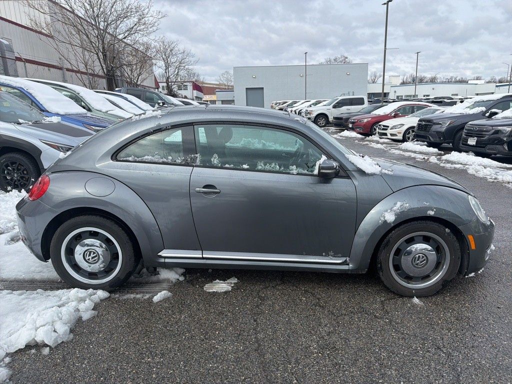 Used 2012 Volkswagen Beetle 2.5 with VIN 3VWJP7AT8CM619445 for sale in Waldorf, MD