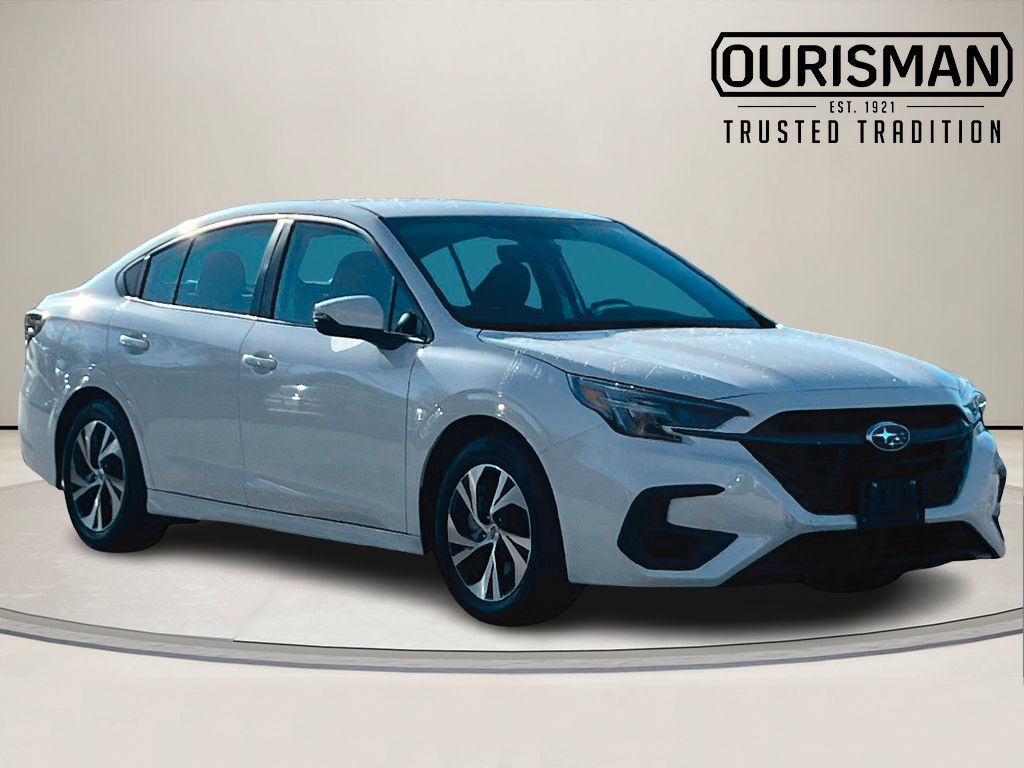 2025 Subaru Legacy Premium's photo