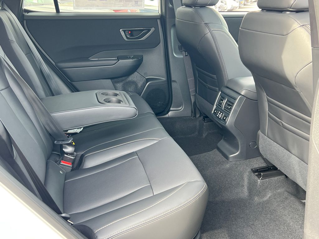 2026 Subaru Outback Limited - Photo 12