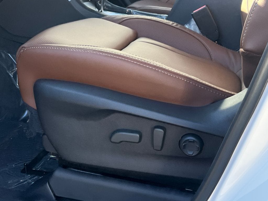 2026 Subaru Ascent Touring - Photo 18