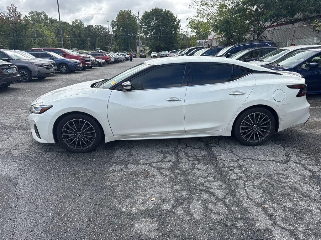 2021 Nissan Maxima SV photo 4