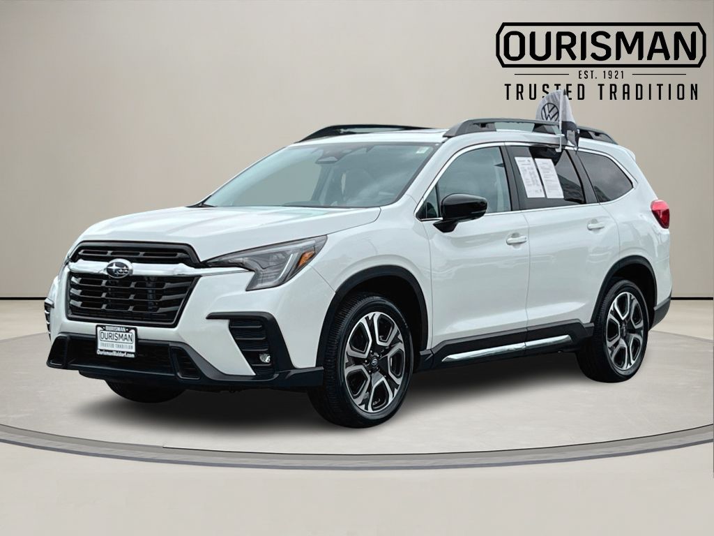2025 Subaru Ascent Limited photo 2