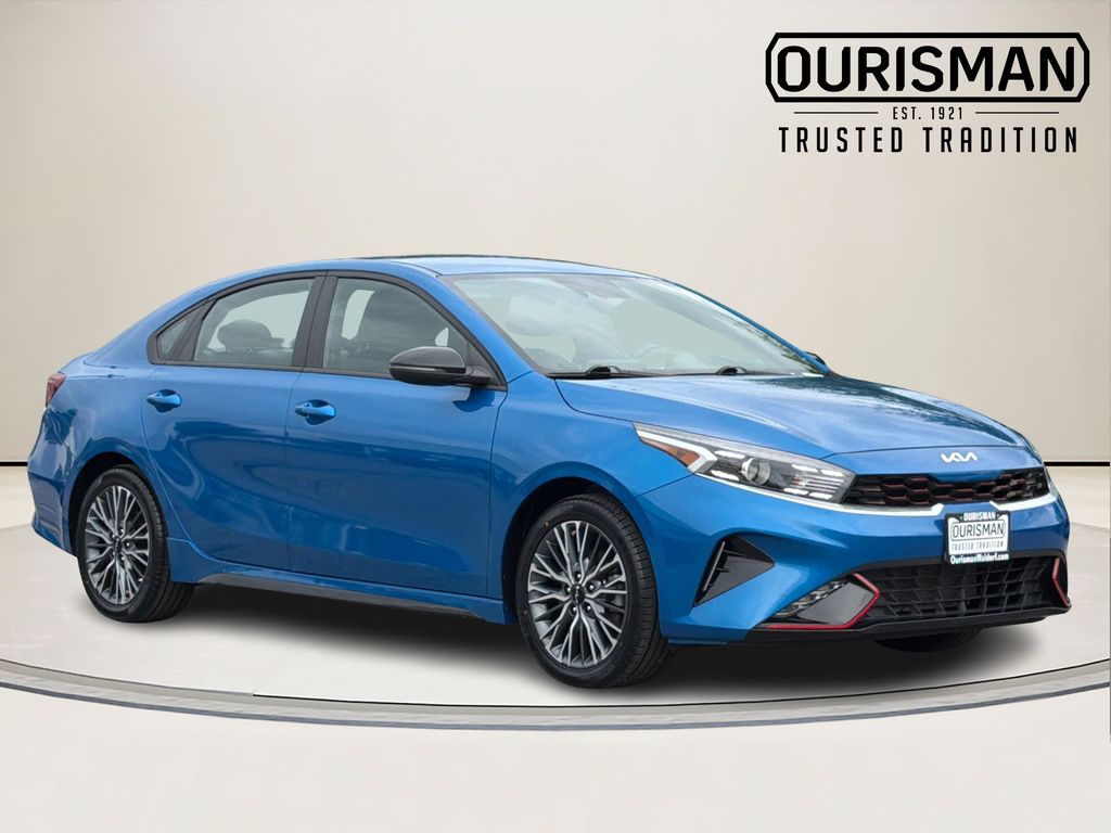 2023 Kia Forte GT-Line AT's photo