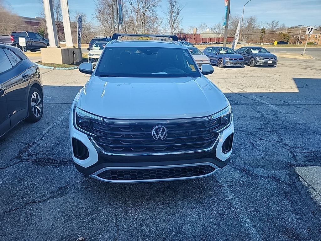 Used 2024 Volkswagen Atlas Cross Sport 2.0T SEL SUV