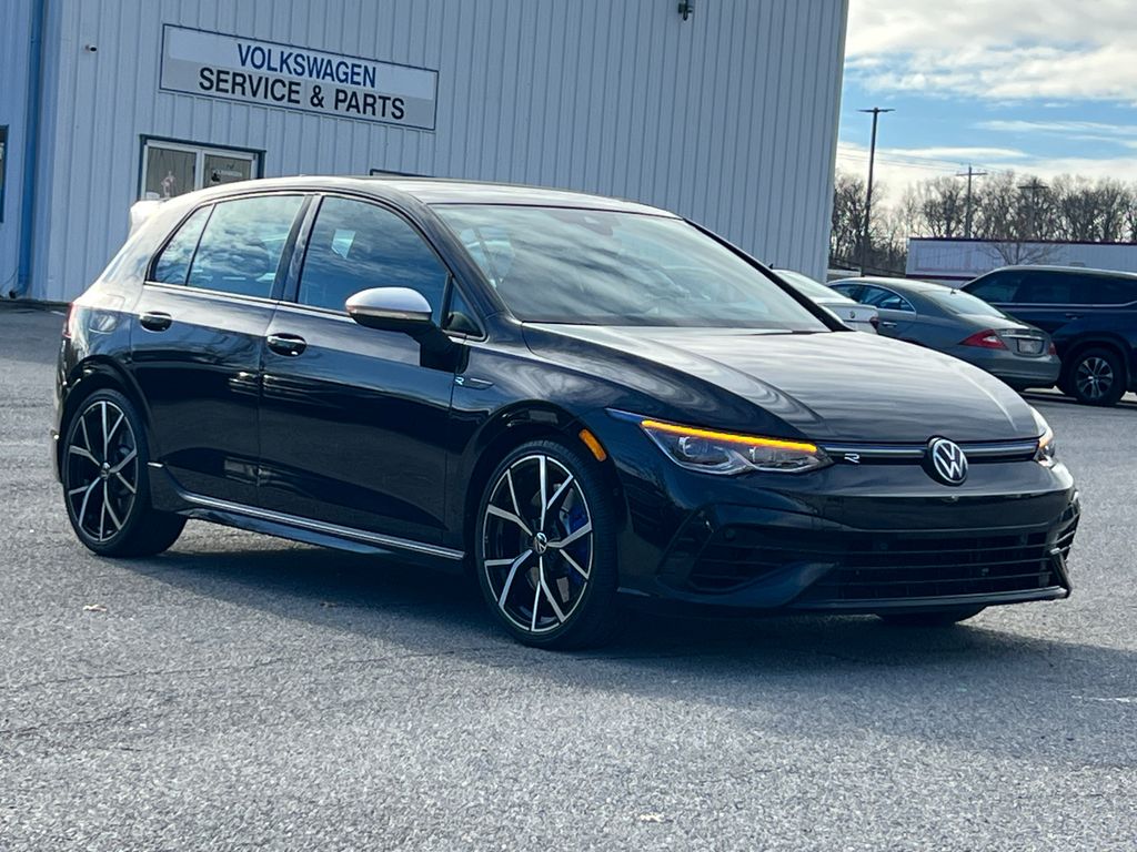 2024 Volkswagen Golf R R's photo
