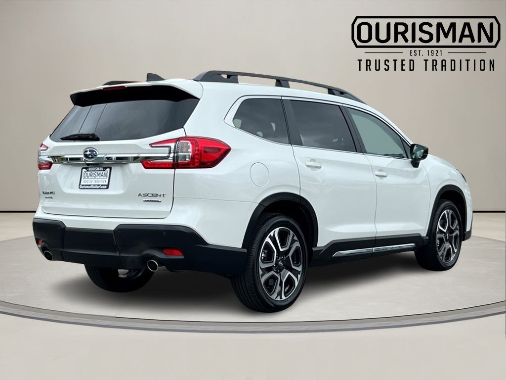 2025 Subaru Ascent Limited photo 4