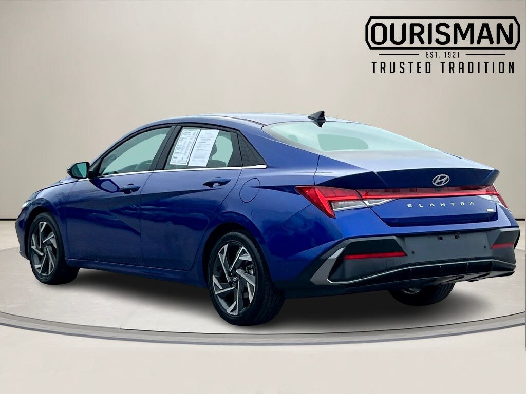 Used 2024 Hyundai Elantra Hybrid Limited Sedan