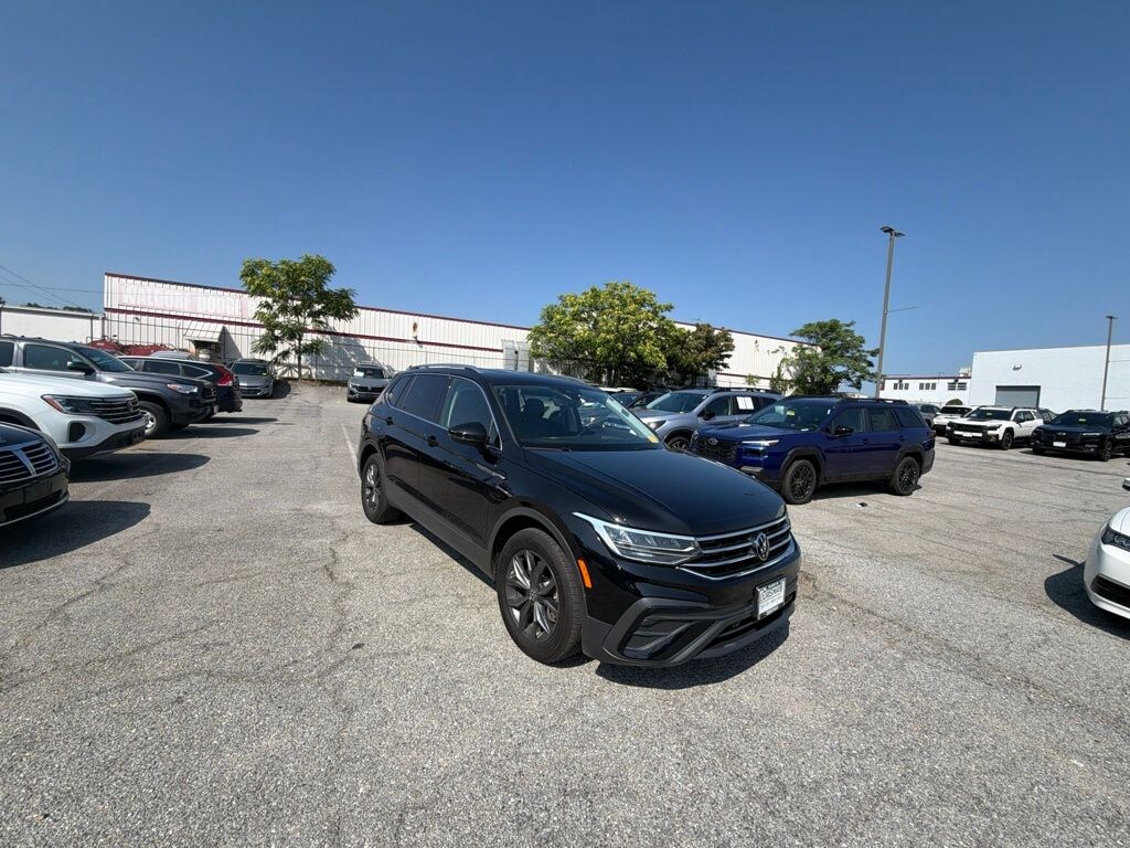 Used 2023 Volkswagen Tiguan 2.0T SE SUV