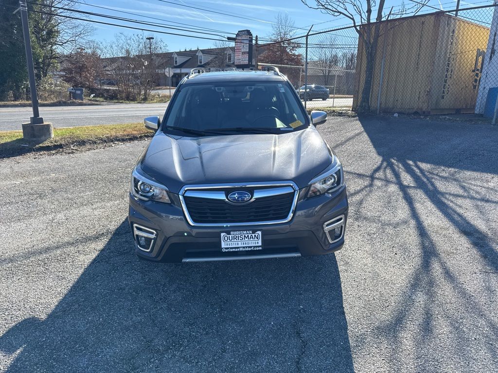 2020 Subaru Forester Touring photo 2