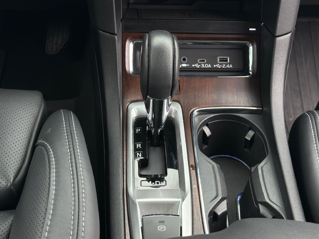 2024 Subaru Ascent Touring - Photo 18