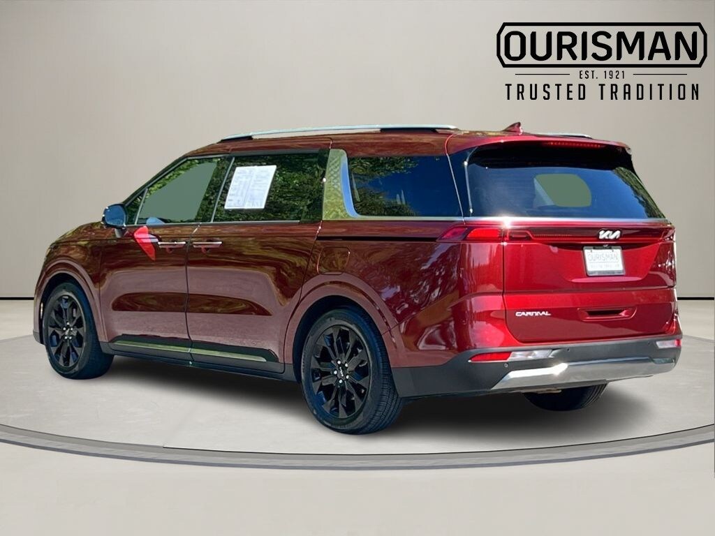 Used 2023 Kia Carnival SX Prestige Minivan/Van