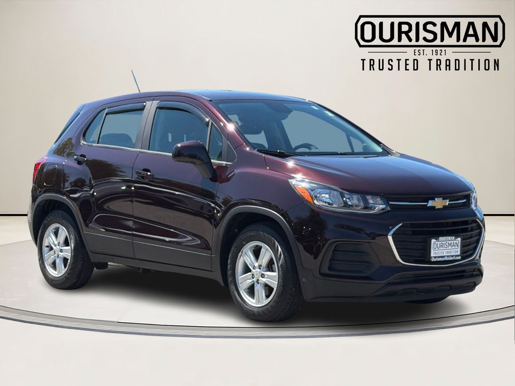 2021 Chevrolet Trax LS's photo