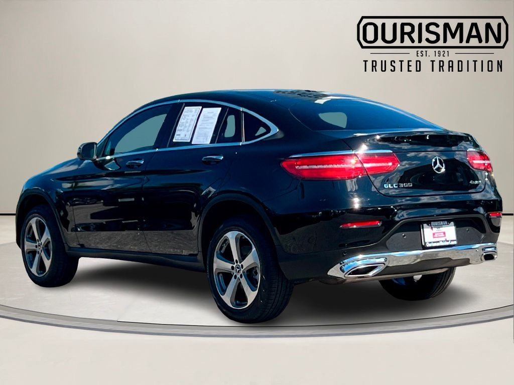 2019 Mercedes Benz GLC 300 Coupe photo 2