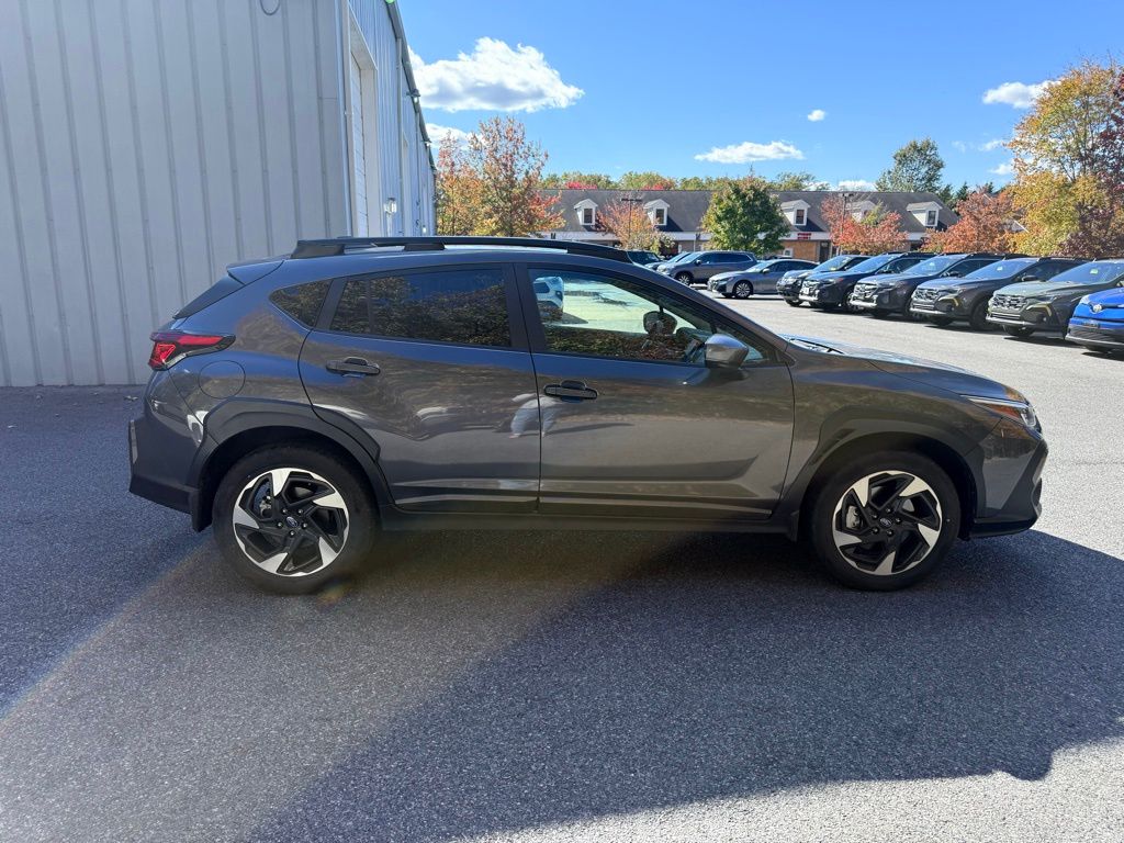 2025 Subaru Crosstrek Limited photo 2