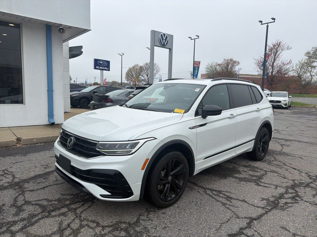 Used 2024 Volkswagen Tiguan 2.0T SE R-Line Black SUV