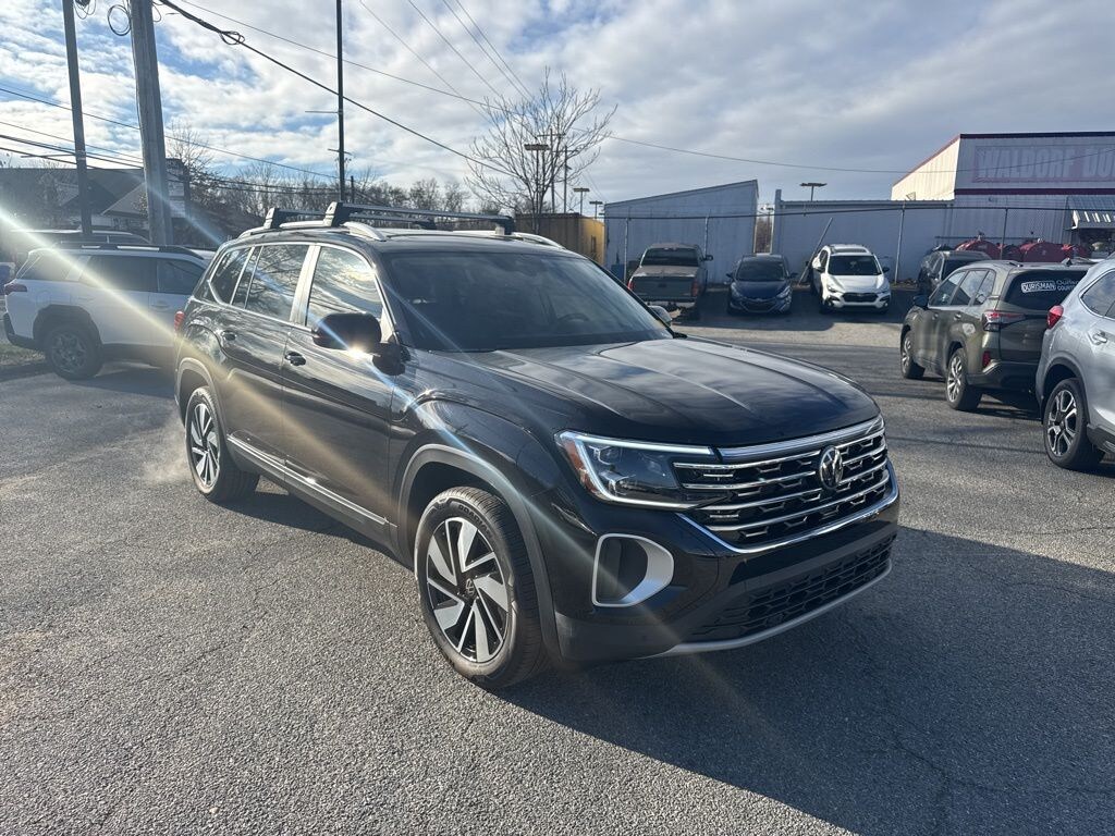 Used 2025 Volkswagen Atlas 2.0T SEL SUV