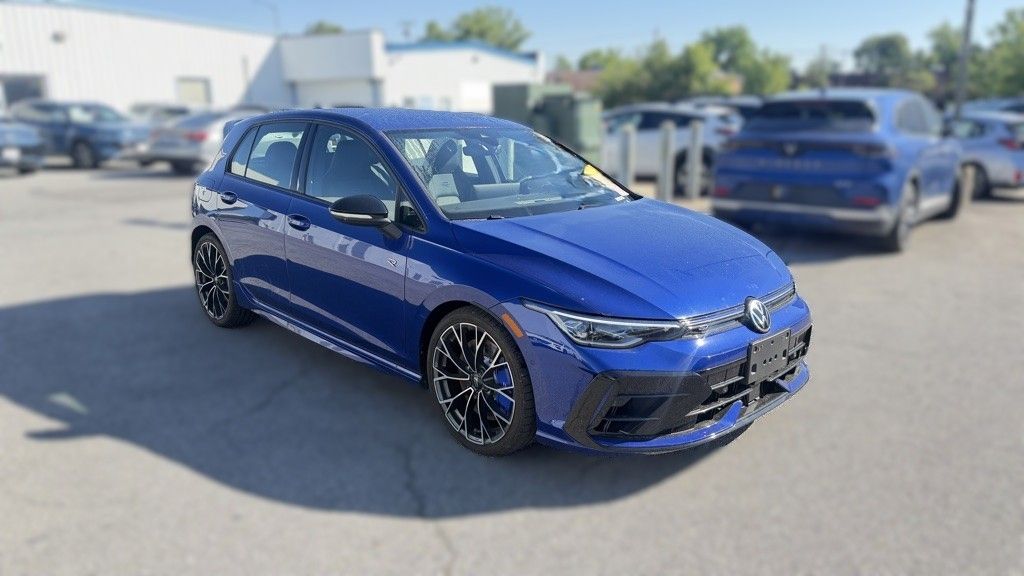 2025 Volkswagen Golf R 2.0 TSI DSG's photo