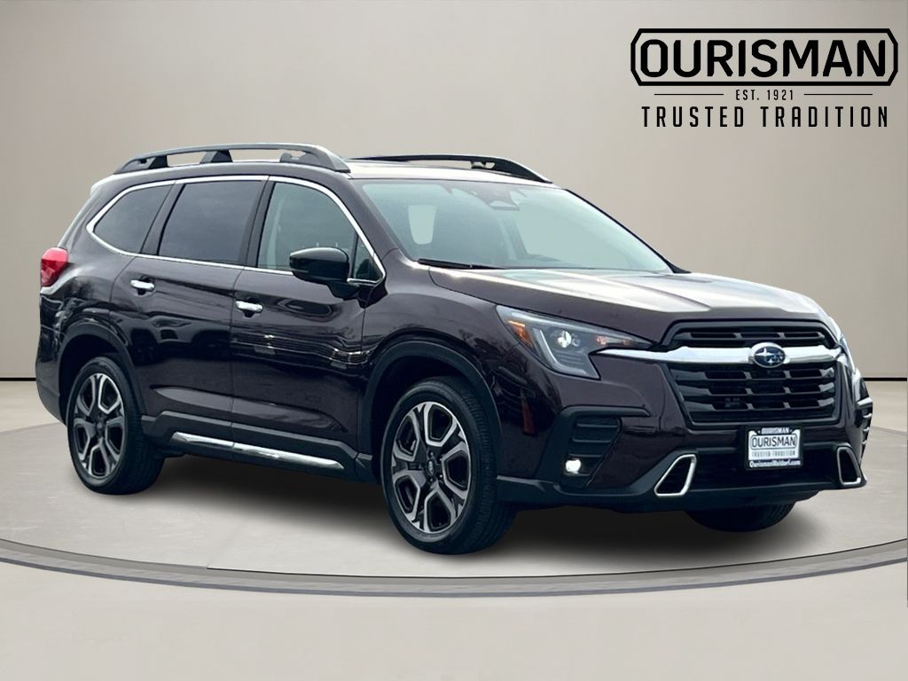 2024 Subaru Ascent Touring's photo