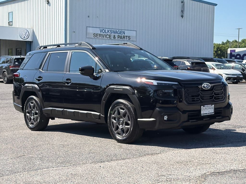 2026 Subaru Outback Premium's photo