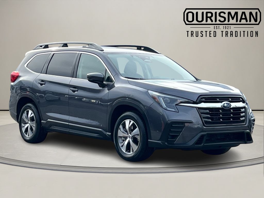 2024 Subaru Ascent Premium's photo