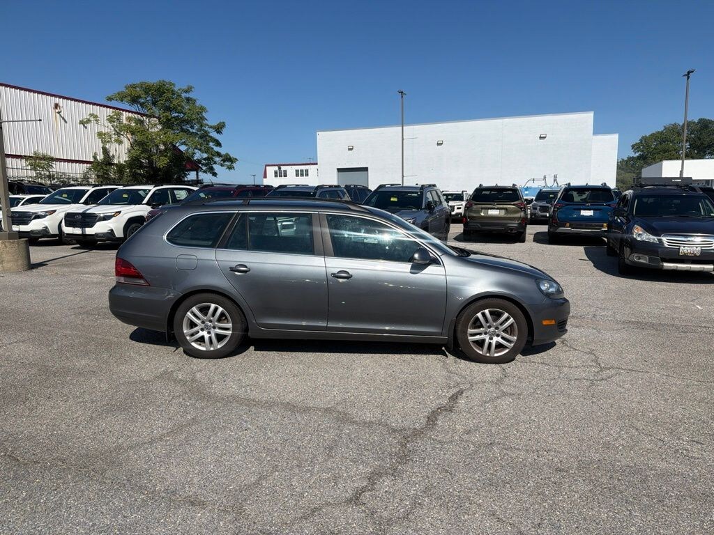 Used 2014 Volkswagen Jetta Sportwagen 2.0L TDI Wagon