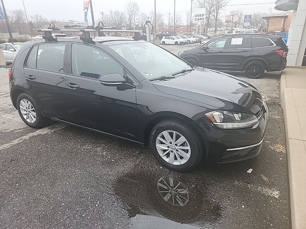 2018 Volkswagen Golf SE