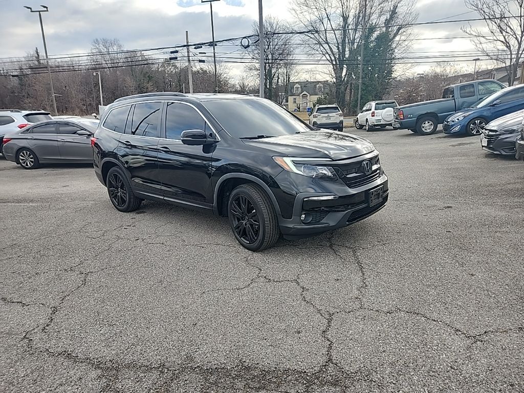 2022 Honda Pilot SE's photo