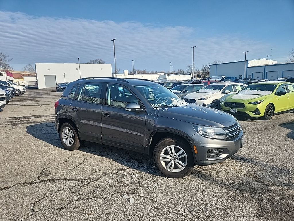 2016 Volkswagen Tiguan S