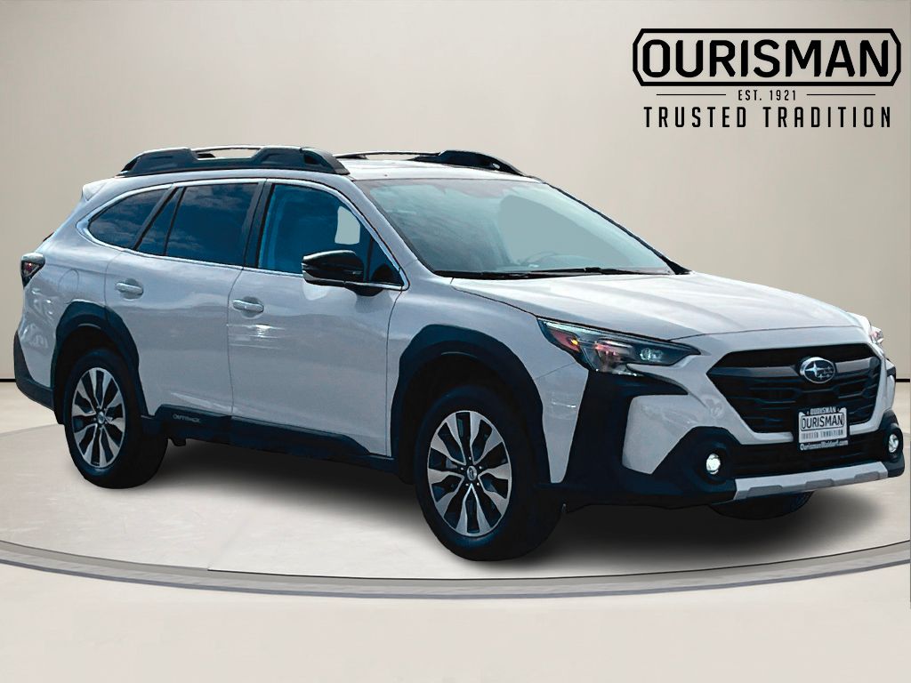 2025 Subaru Outback Limited's photo