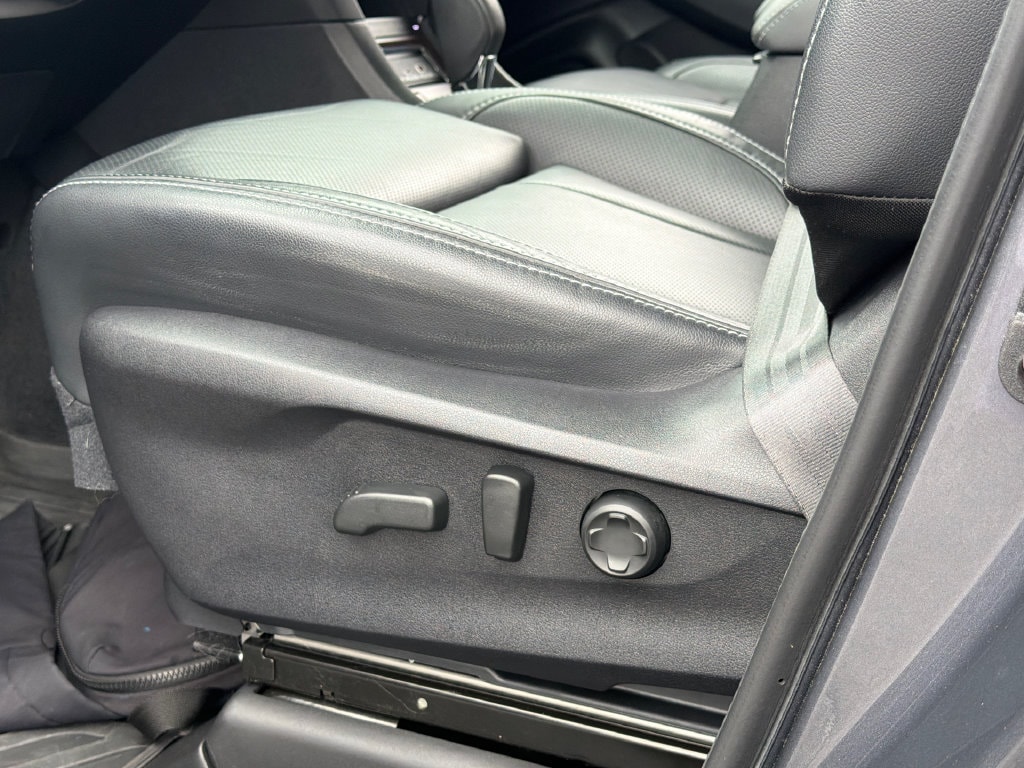 2024 Subaru Ascent Touring - Photo 31