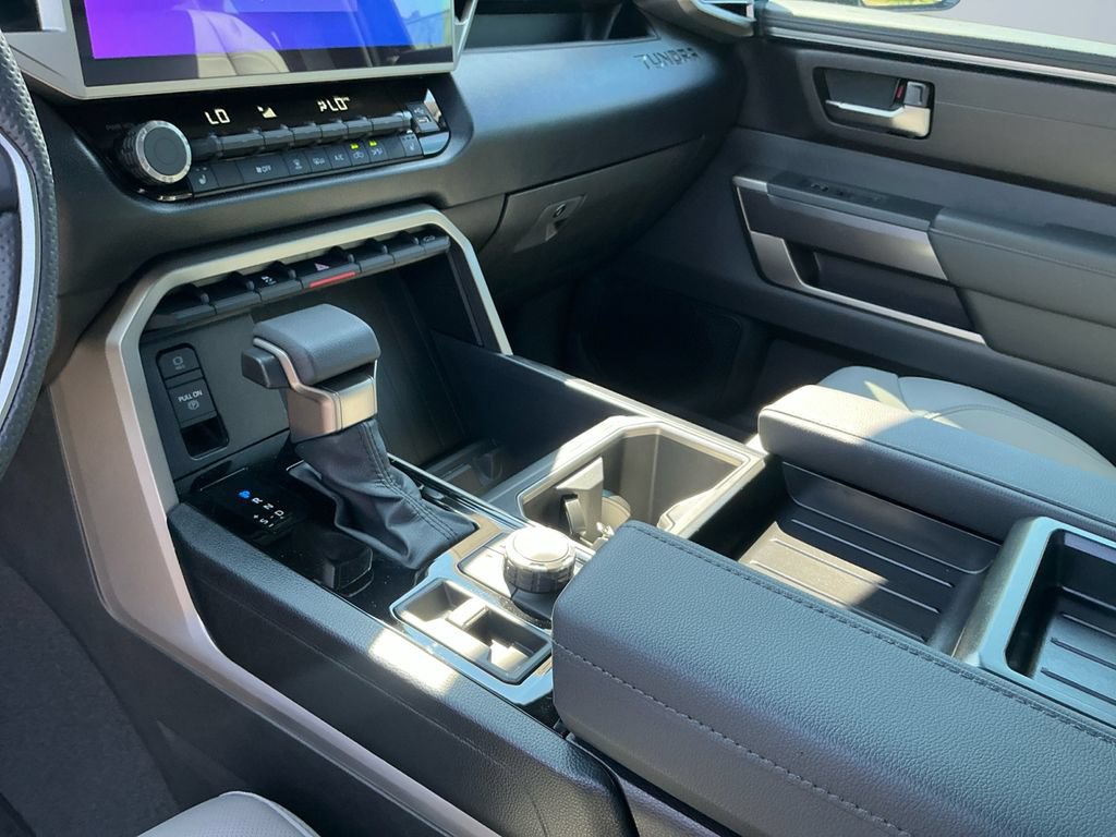 2026 Toyota Tundra SR5 - Photo 12