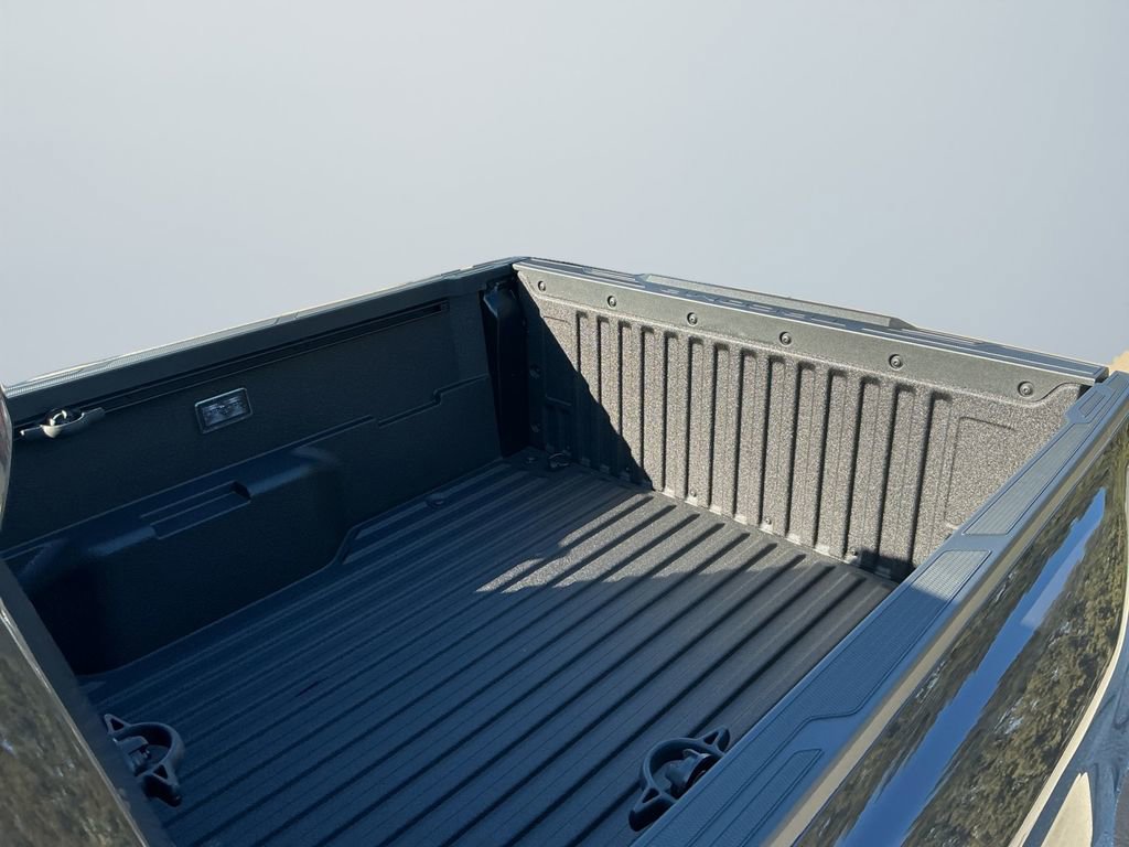 2026 Toyota Tacoma SR5 - Photo 17