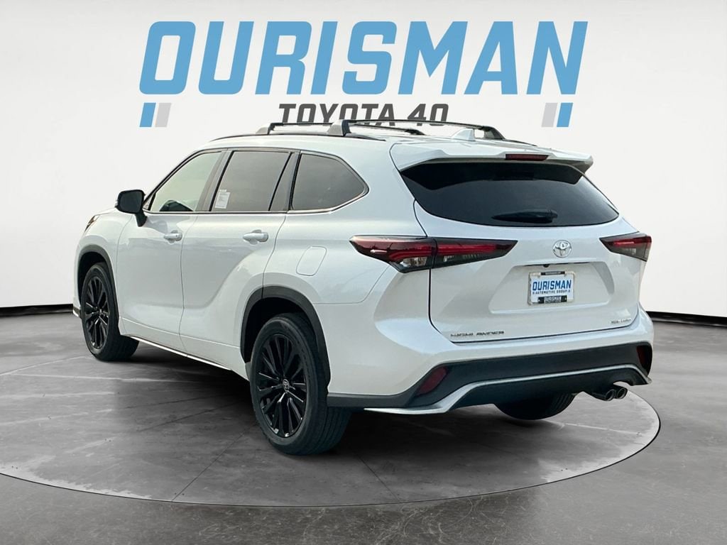 New 2026 Toyota Highlander XSE SUV