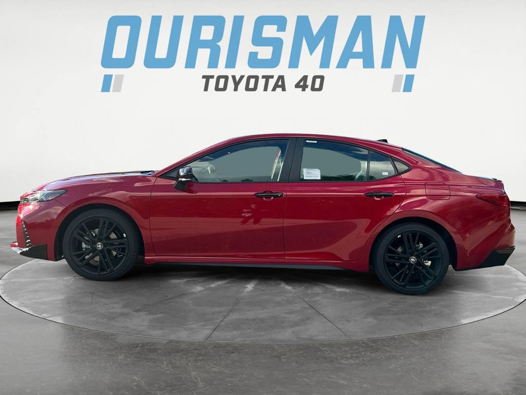 2026 Toyota Camry SE photo 3