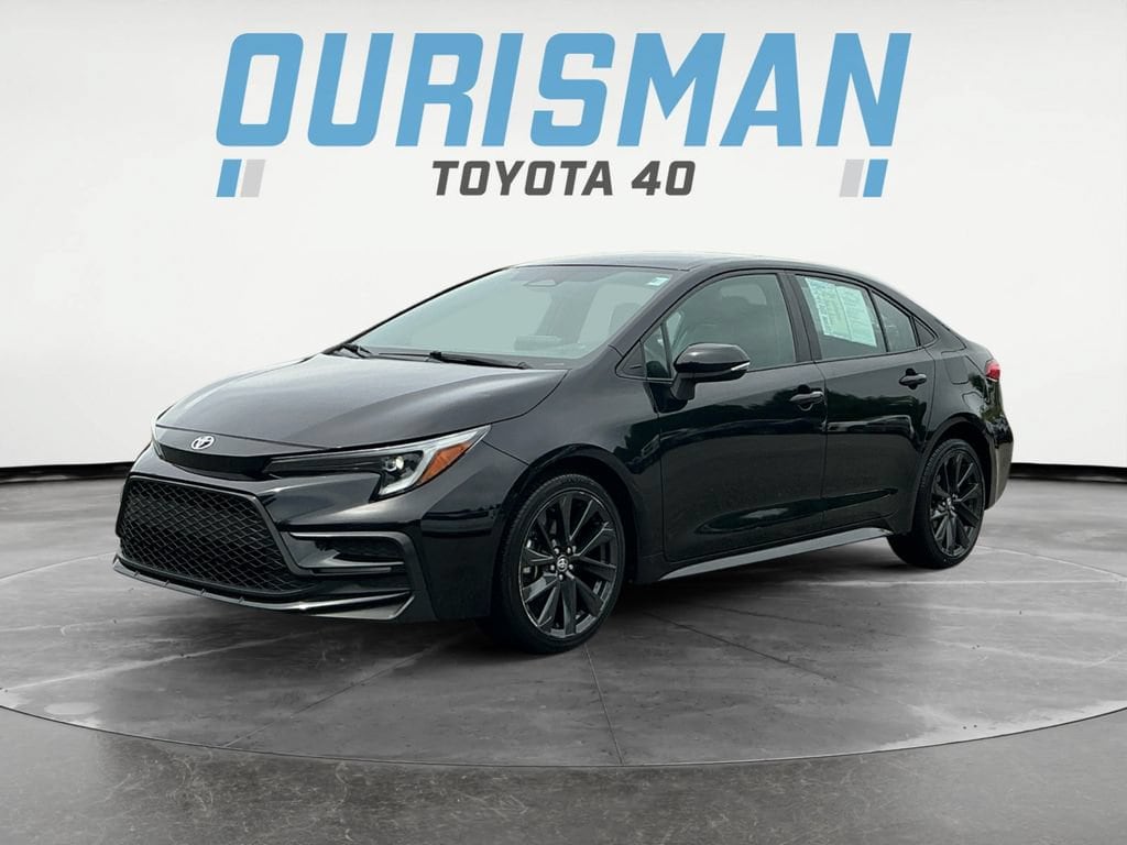 Used 2024 Toyota Corolla SE Sedan