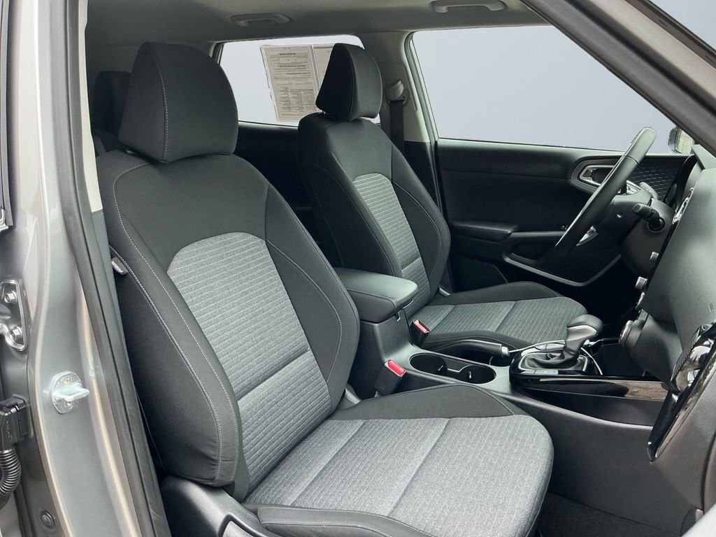 2023 Kia Soul EX - Photo 16