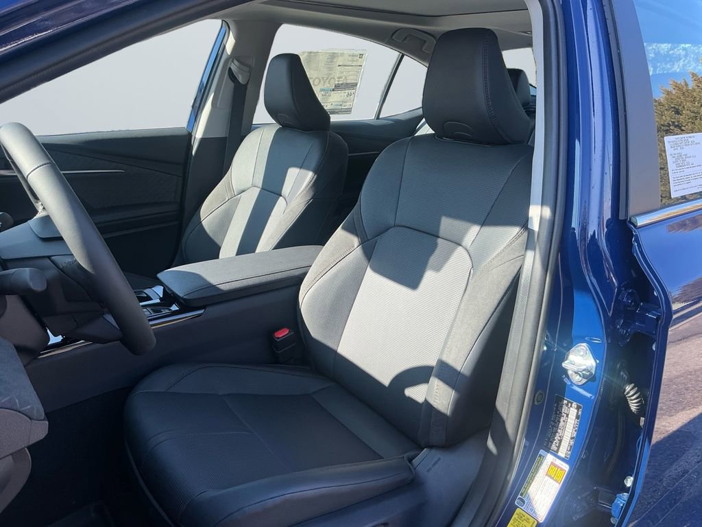 2026 Toyota Camry XLE - Photo 10