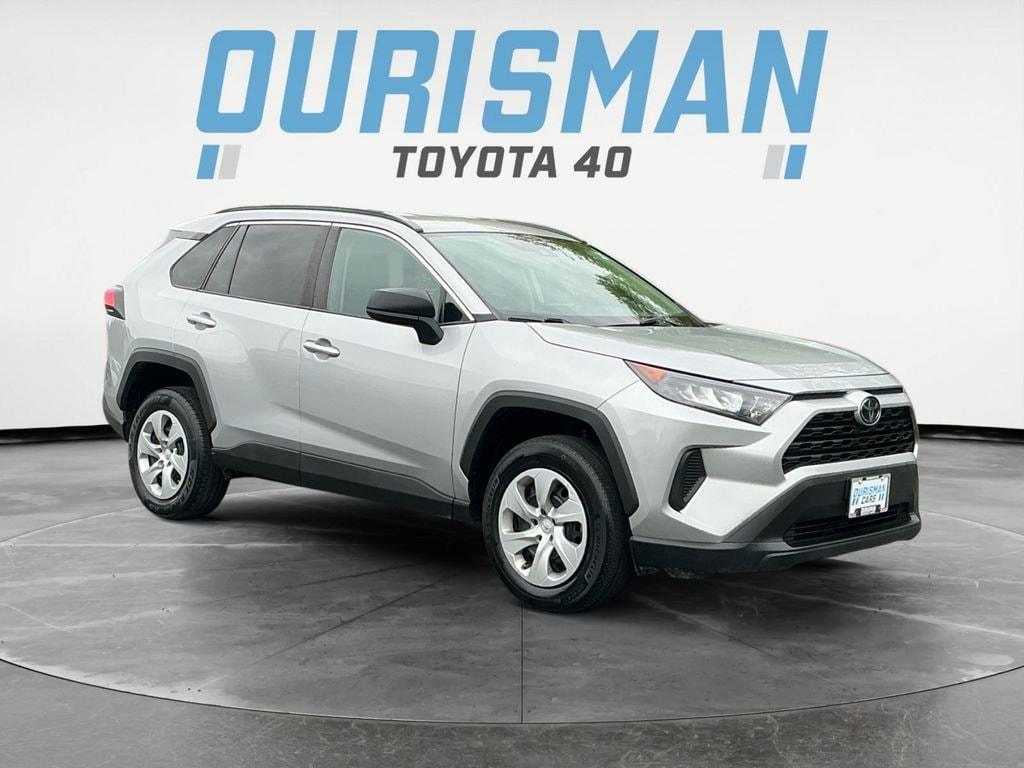 2020 Toyota RAV4 LE