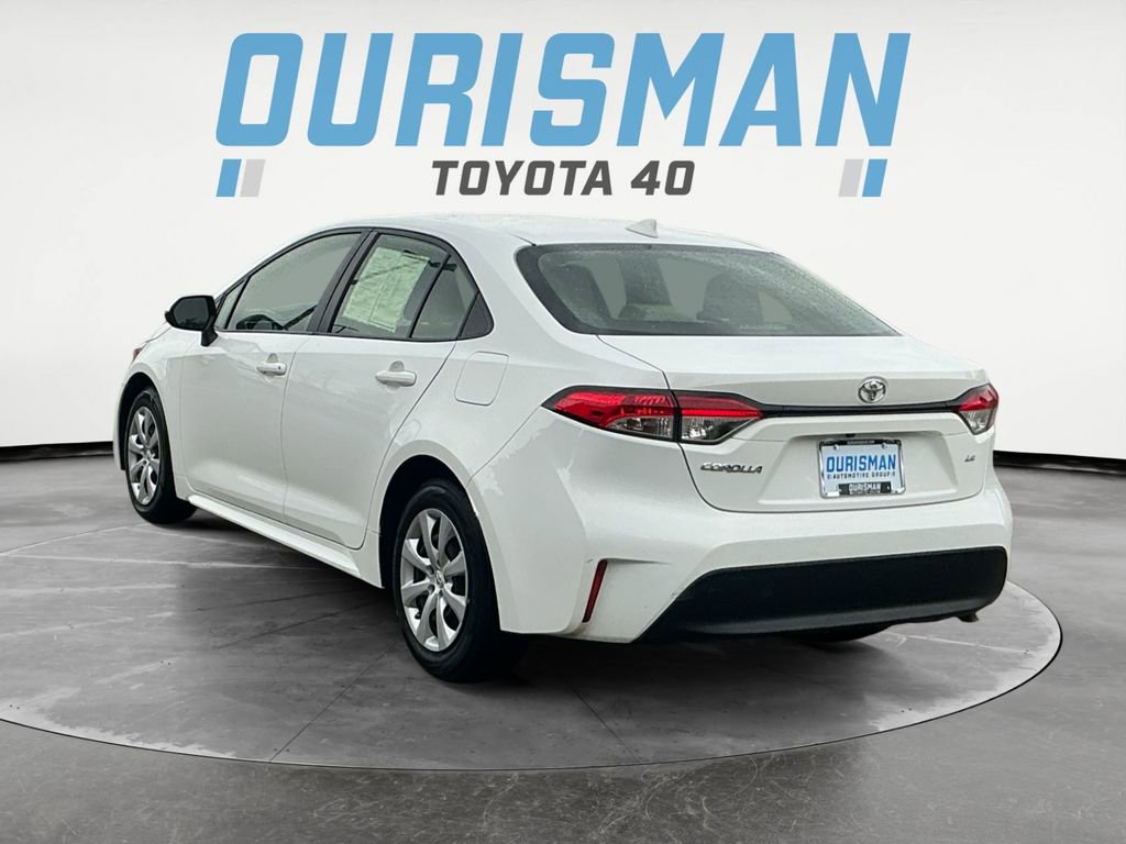 2023 Toyota Corolla LE photo 4