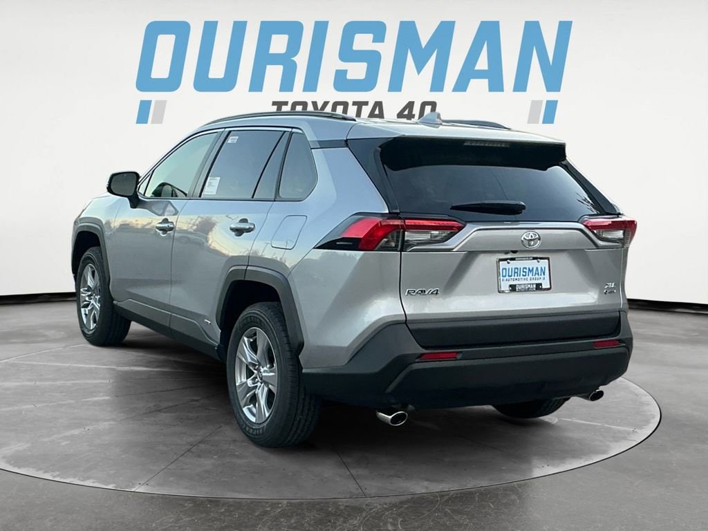 New 2025 Toyota RAV4 Hybrid XLE SUV