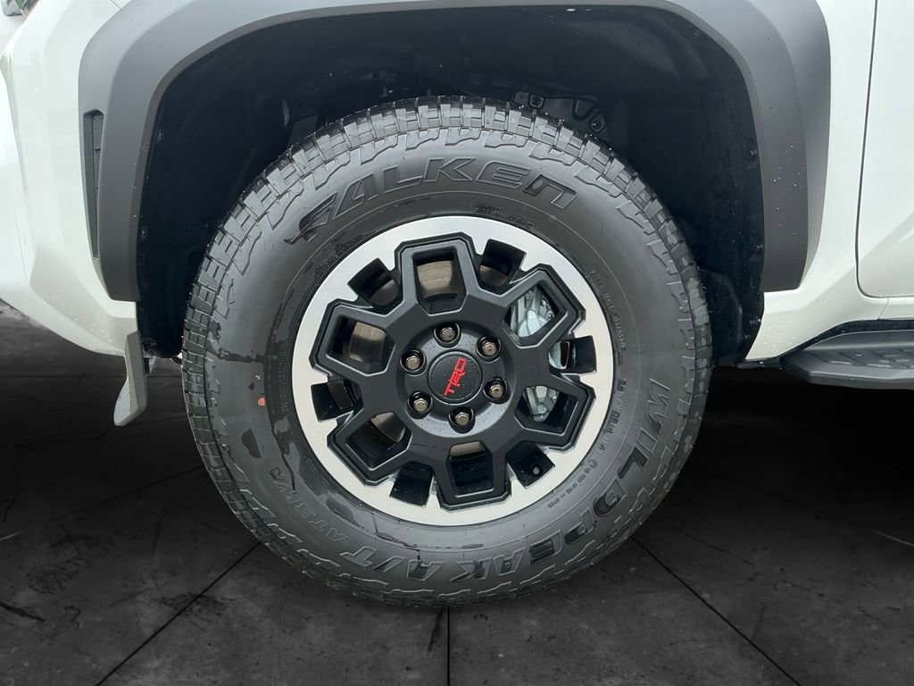 2026 Toyota 4Runner TRD Off-Road - Photo 15