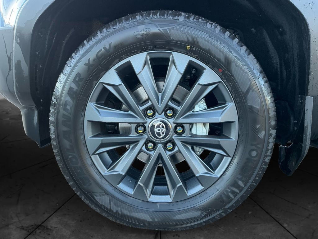 2026 Toyota Land Cruiser Base - Photo 15