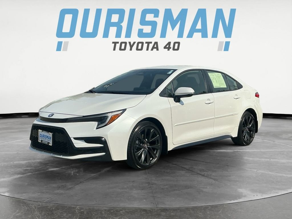 Certified 2025 Toyota Corolla Hybrid SE Sedan